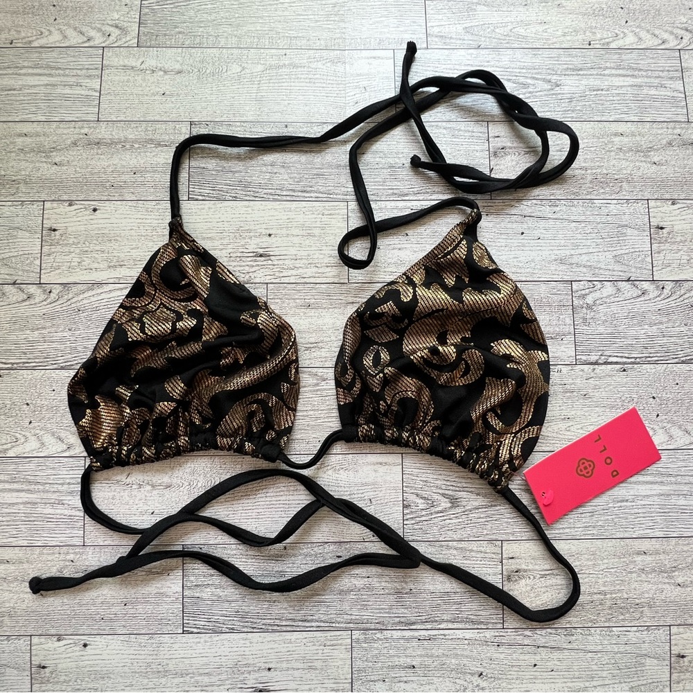 Doll.com Triangle String Bikini Top. No Size. NWT.